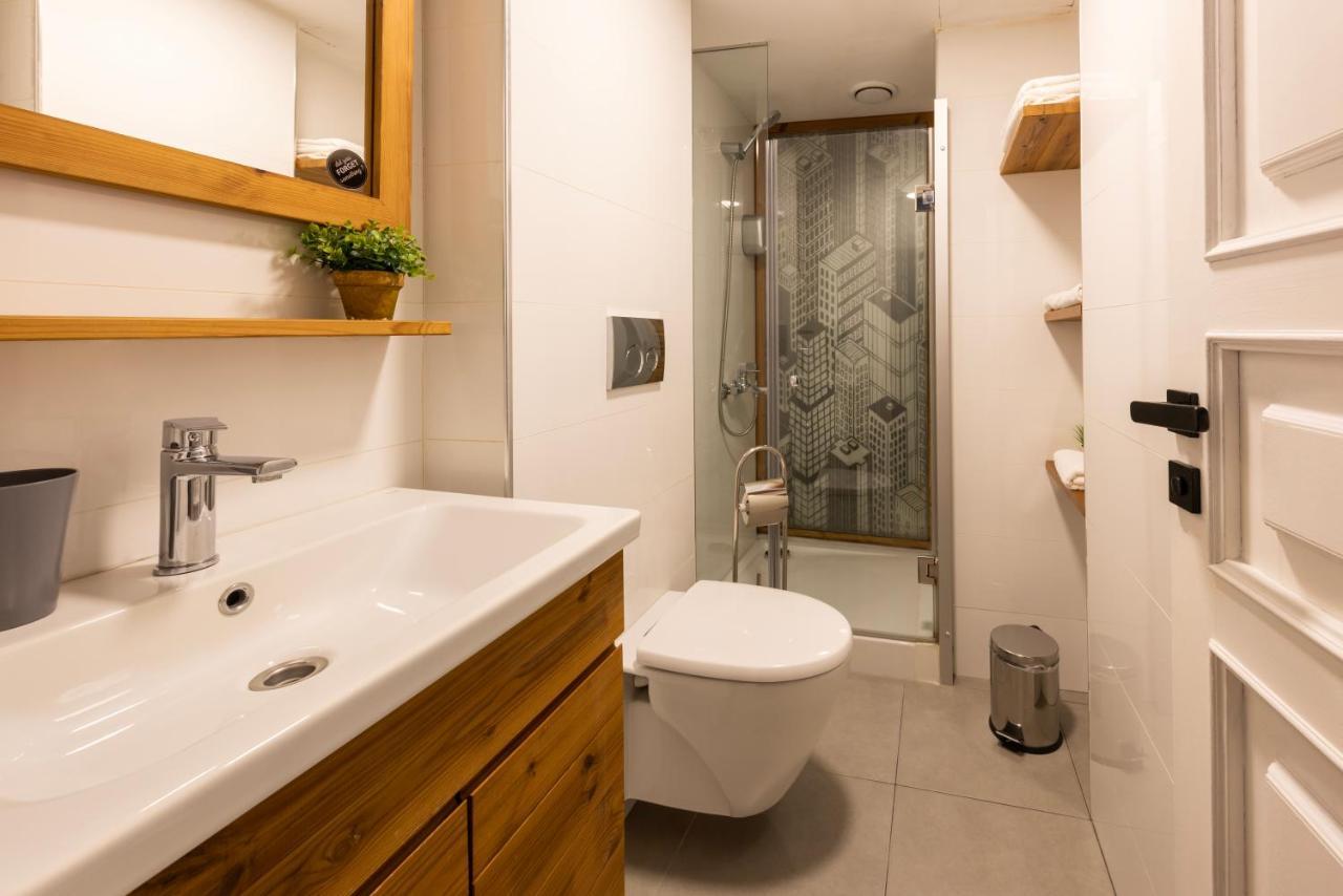 Bguest Pera Suites Istanbul Ngoại thất bức ảnh